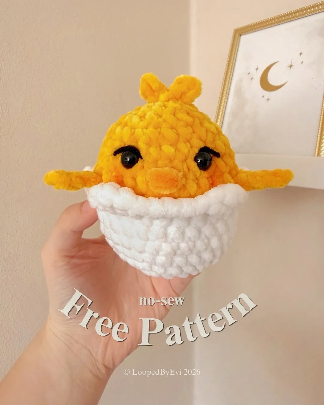 Free crochet pattern: Free No-Sew Crochet Pattern: Cute Yellow Chick Hatching from Egg Shell Amigurumi Doll